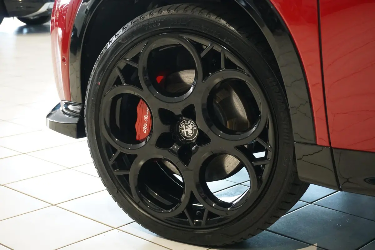 1.3T PHEV Edizione Speciale 280PK + 360 CAMERA / STUURVERWARMING / DODEHOEK