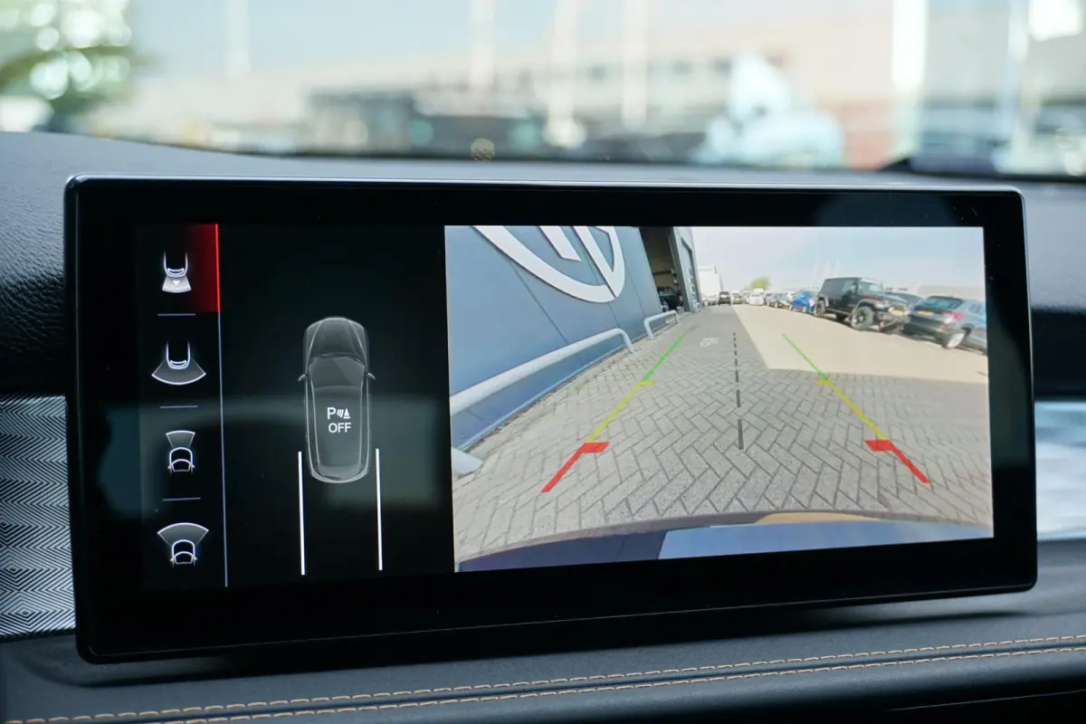1.3T PHEV Edizione Speciale 280PK + 360 CAMERA / STUURVERWARMING / DODEHOEK