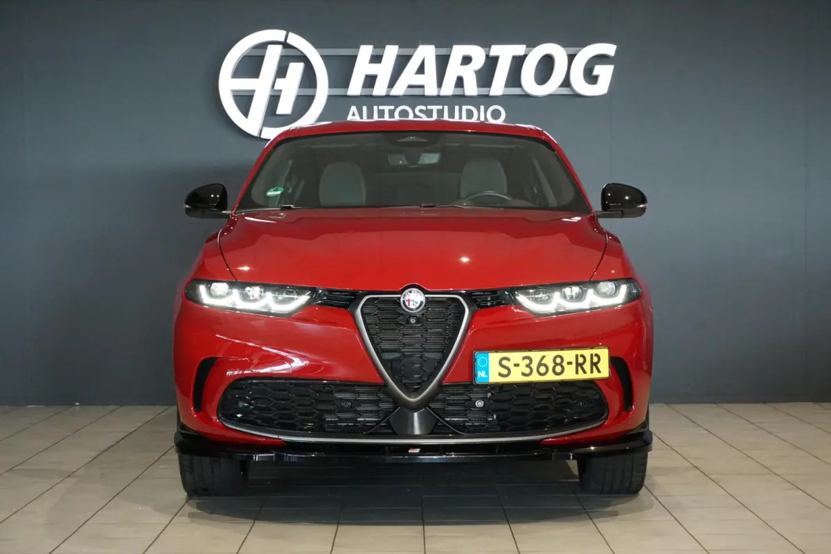 1.3T PHEV Edizione Speciale 280PK + 360 CAMERA / STUURVERWARMING / DODEHOEK