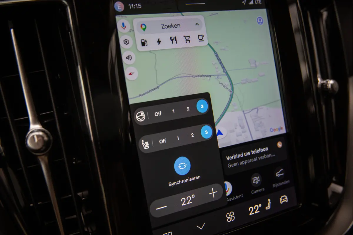 2.0 T6 Plug-in hybrid AWD Plus Dark , Long Range, Panoramadak, Apple Carplay, Achteruitrijcamera, Harman Kardon
