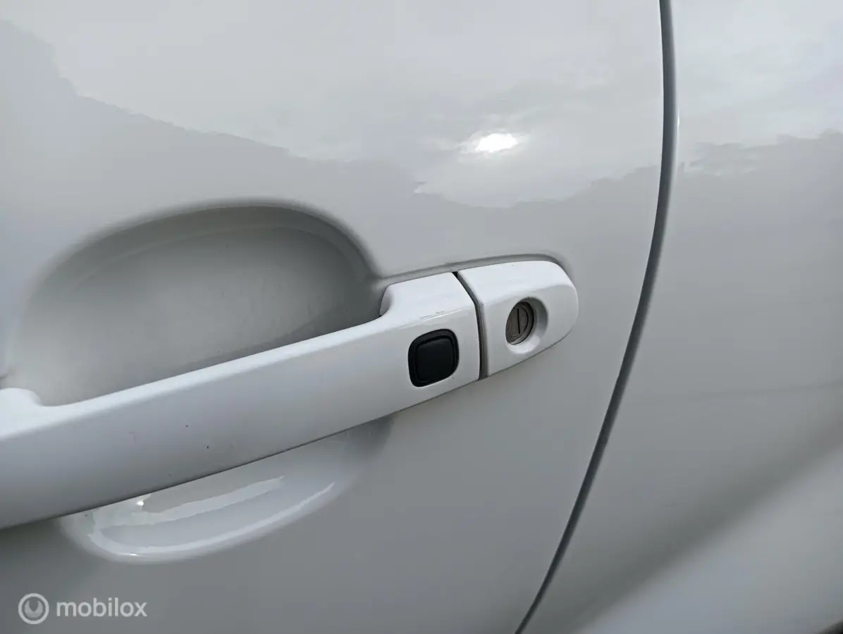 1.0 VVT-i S-CVT Play automaat/CarPlay/camera/adap.cruise