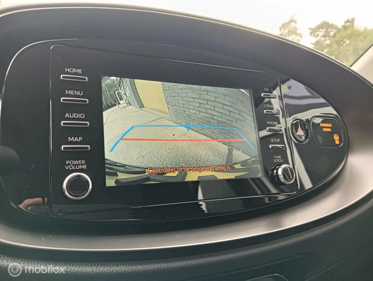 1.0 VVT-i S-CVT Play automaat/CarPlay/camera/adap.cruise