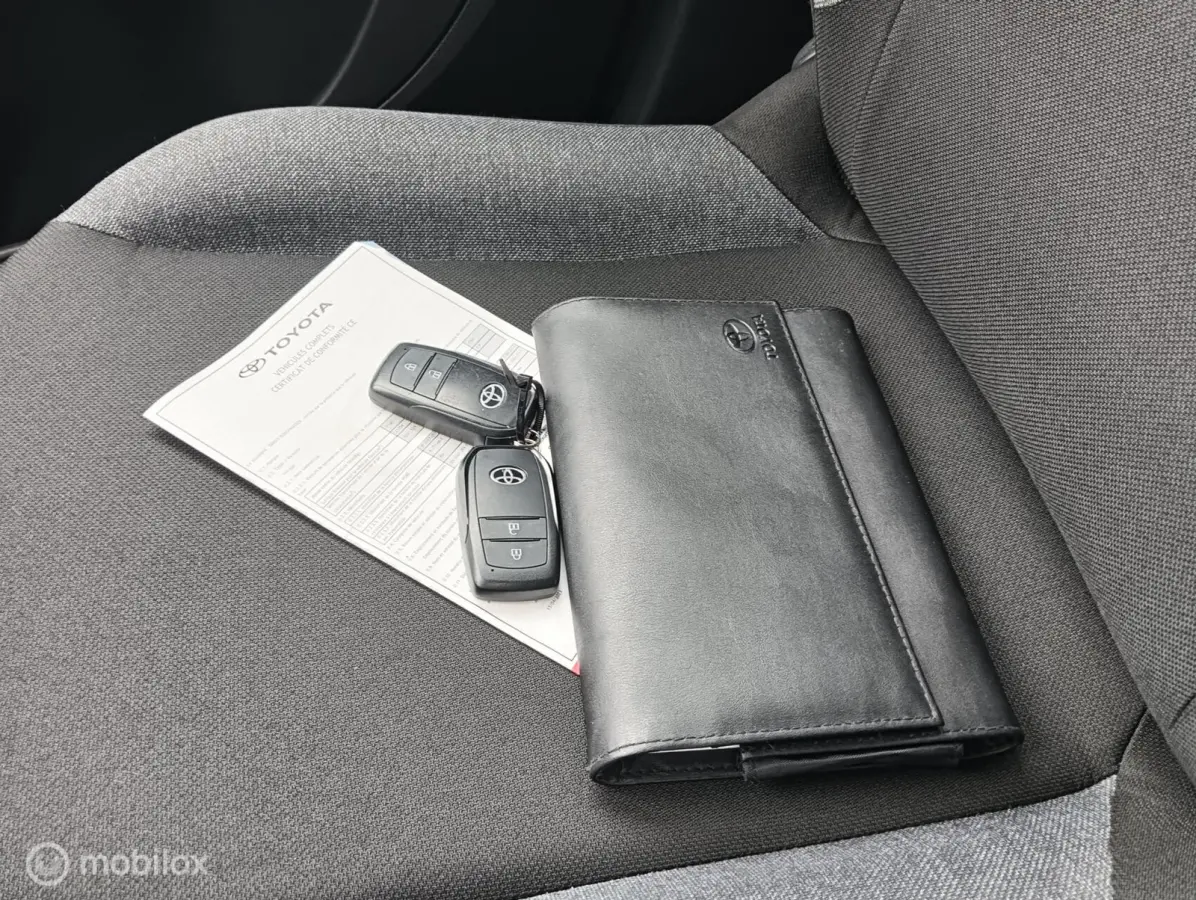1.0 VVT-i S-CVT Play automaat/CarPlay/camera/adap.cruise