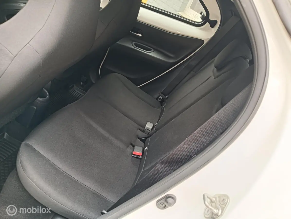 1.0 VVT-i S-CVT Play automaat/CarPlay/camera/adap.cruise