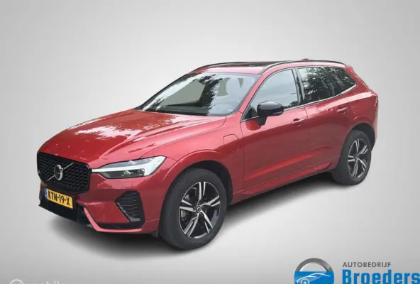2.0 T6 Plug-in hybrid AWD Plus Dark