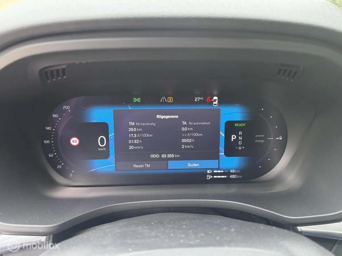 2.0 T6 Plug-in hybrid AWD Plus Dark