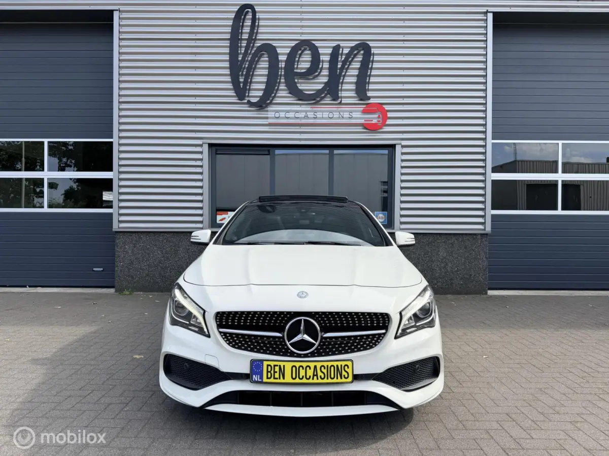 180 AMG CARPLAY PANO MEMORY BOMVOLL!!!