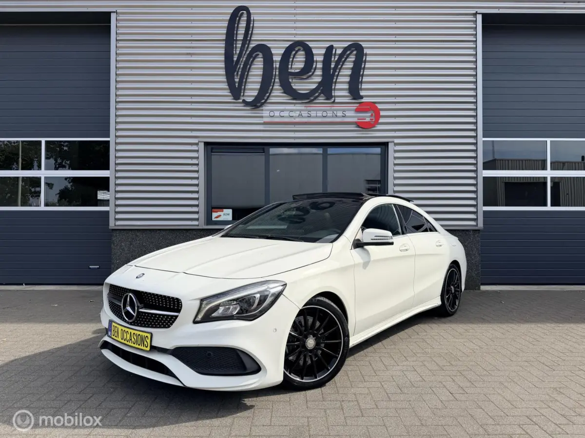 180 AMG CARPLAY PANO MEMORY BOMVOLL!!!