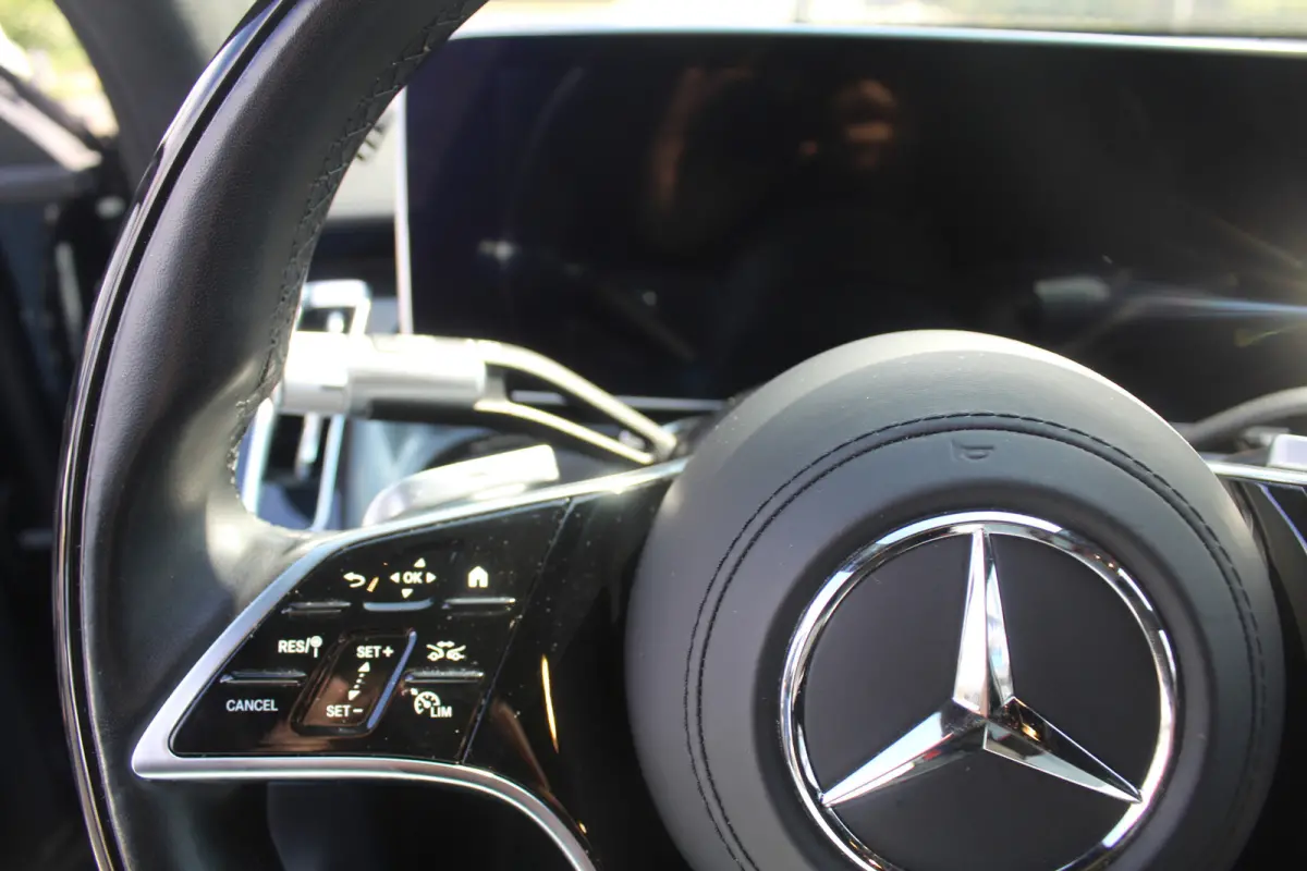 580e 4MATIC AMG Line Pano l Burmester l HUD l 360 camera l  Achterasbesturing l Rear executive loungel Dealer onderhouden l Proefrit op afspraak