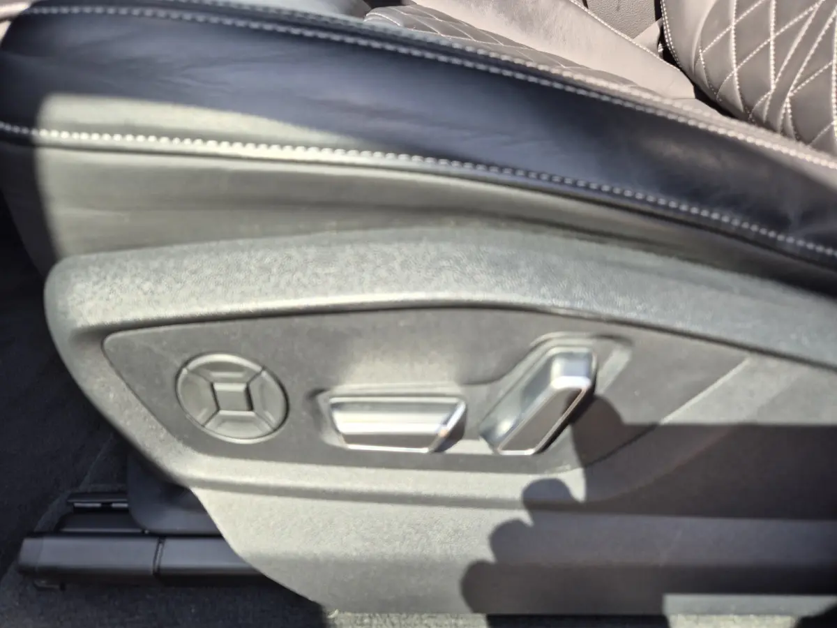 60 TFSI e quattro Pro Line S Competition,Leder,Navi/Carplay,365 Camera,Panorama,trekhaak,