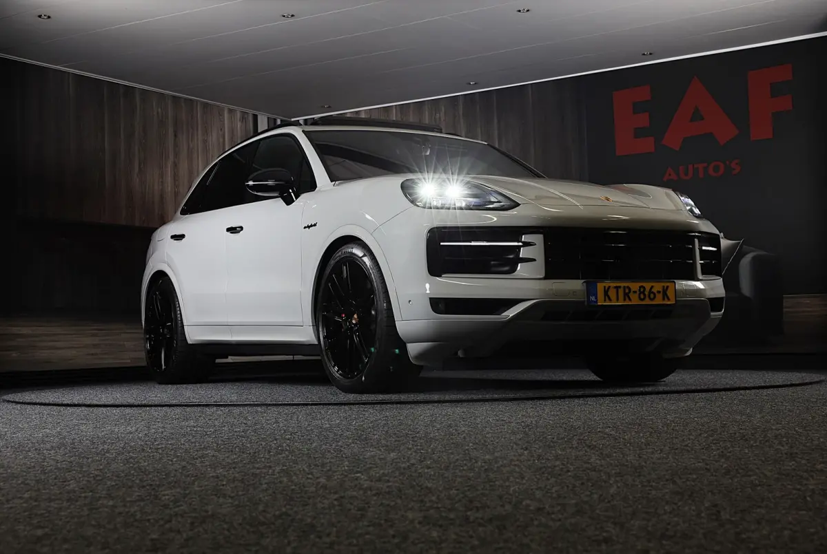 3.0 S E-Hybrid / 520 Pk / Head Up / 4W Sturing / Acc / Sport Design / Luchtvering / Sport Chrono / Open Pano / 22