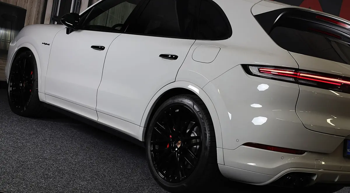 3.0 S E-Hybrid / 520 Pk / Head Up / 4W Sturing / Acc / Sport Design / Luchtvering / Sport Chrono / Open Pano / 22