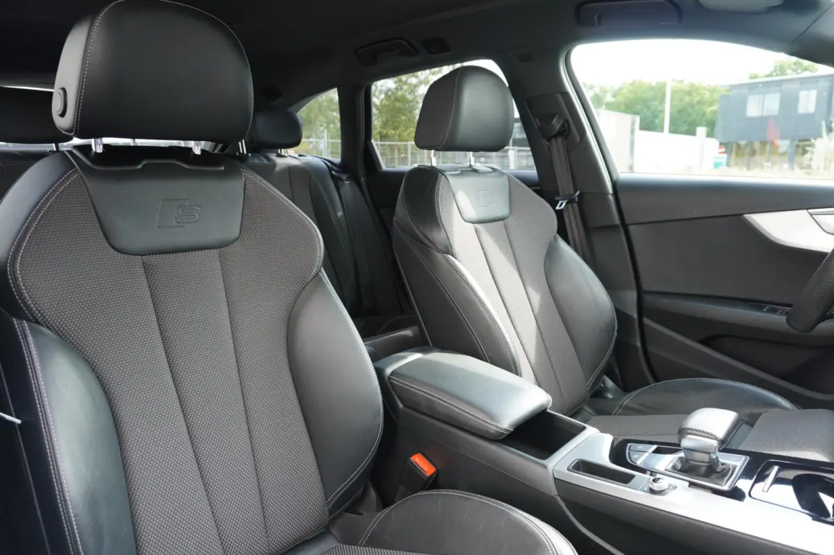35 TFSI Launch edition Sport | Airco | Virt. cockpit | Vol opties | Elek. pakket | PDC | Dealerauto | Inruil moge