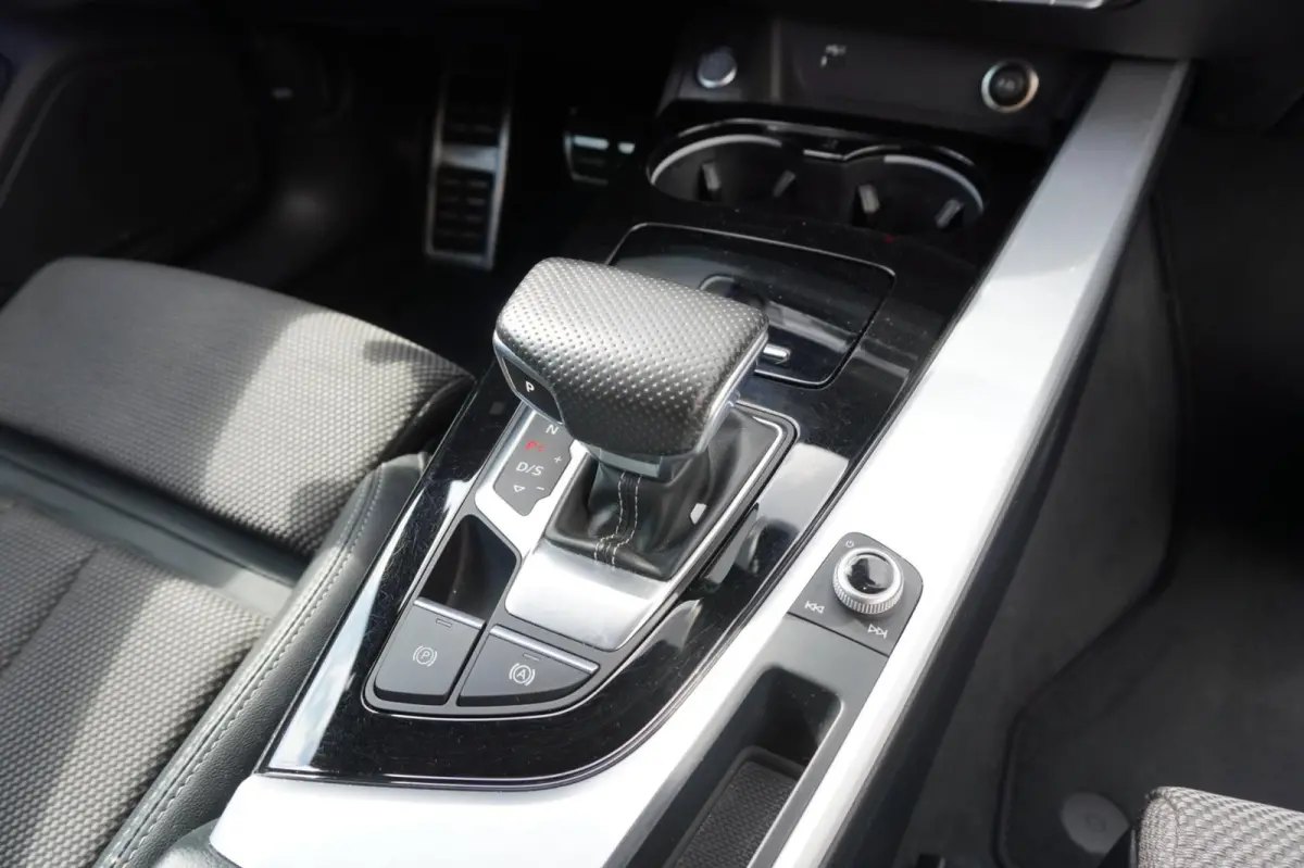 35 TFSI Launch edition Sport | Airco | Virt. cockpit | Vol opties | Elek. pakket | PDC | Dealerauto | Inruil moge