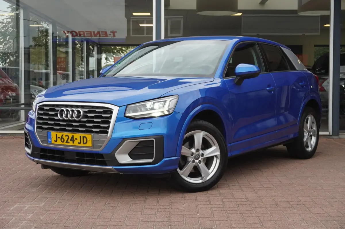 Audi Q2 2020 Benzine Handgeschakeld leasen