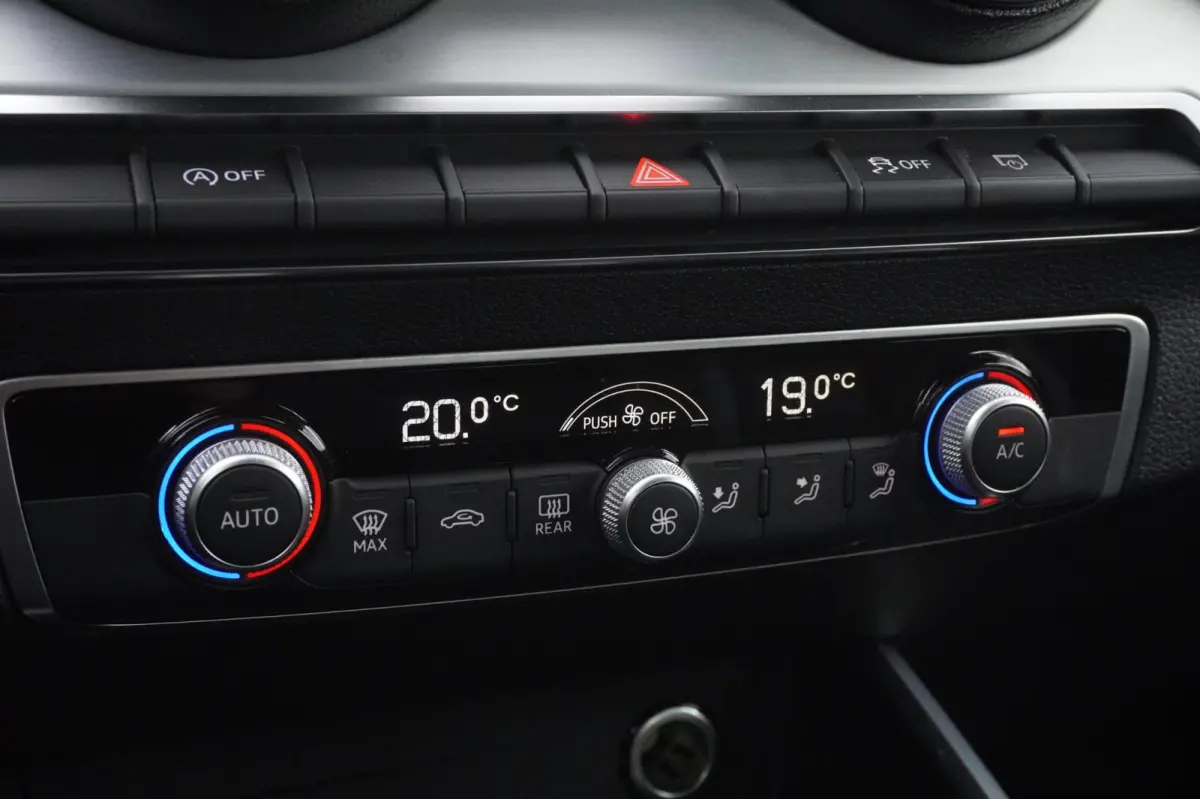30 TFSI epic | Airco | Navigatie | Trekhaak | PDC | 2020 | Vol opties | Inruil mogelijk