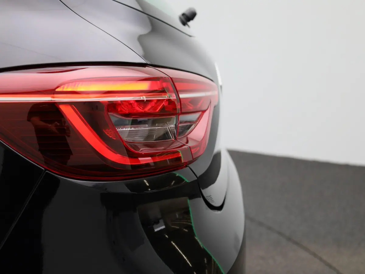1.0 TCe 90 Equilibre | Apple Carplay / Android Auto | Multifunctioneel Stuurwiel | Lane Assist | Airco |