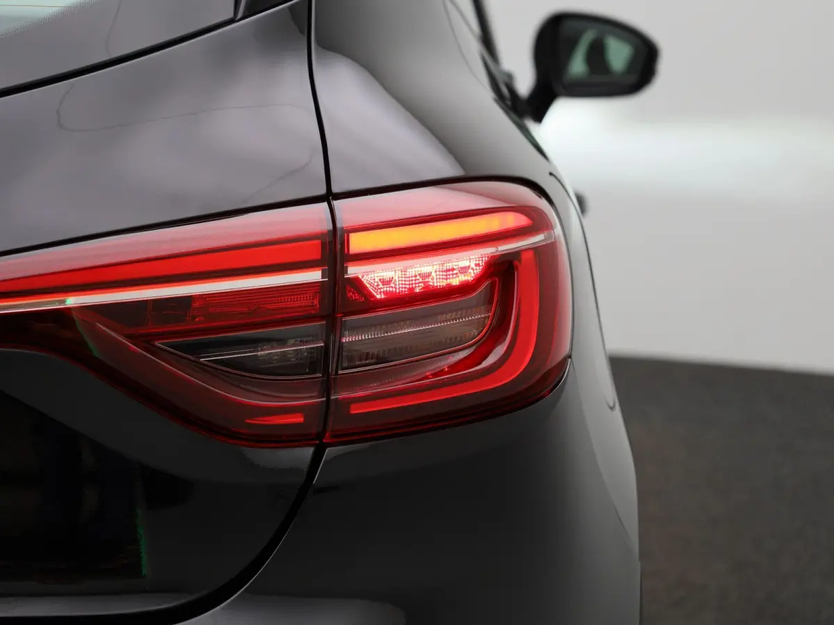 1.0 TCe 90 Equilibre | Apple Carplay / Android Auto | Multifunctioneel Stuurwiel | Lane Assist | Airco |