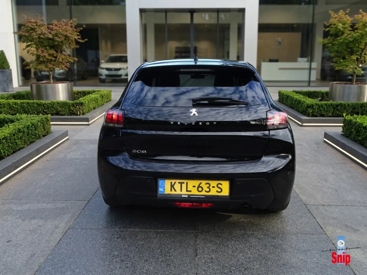 1.2 PureTech Allure Origineel 9.000 km!