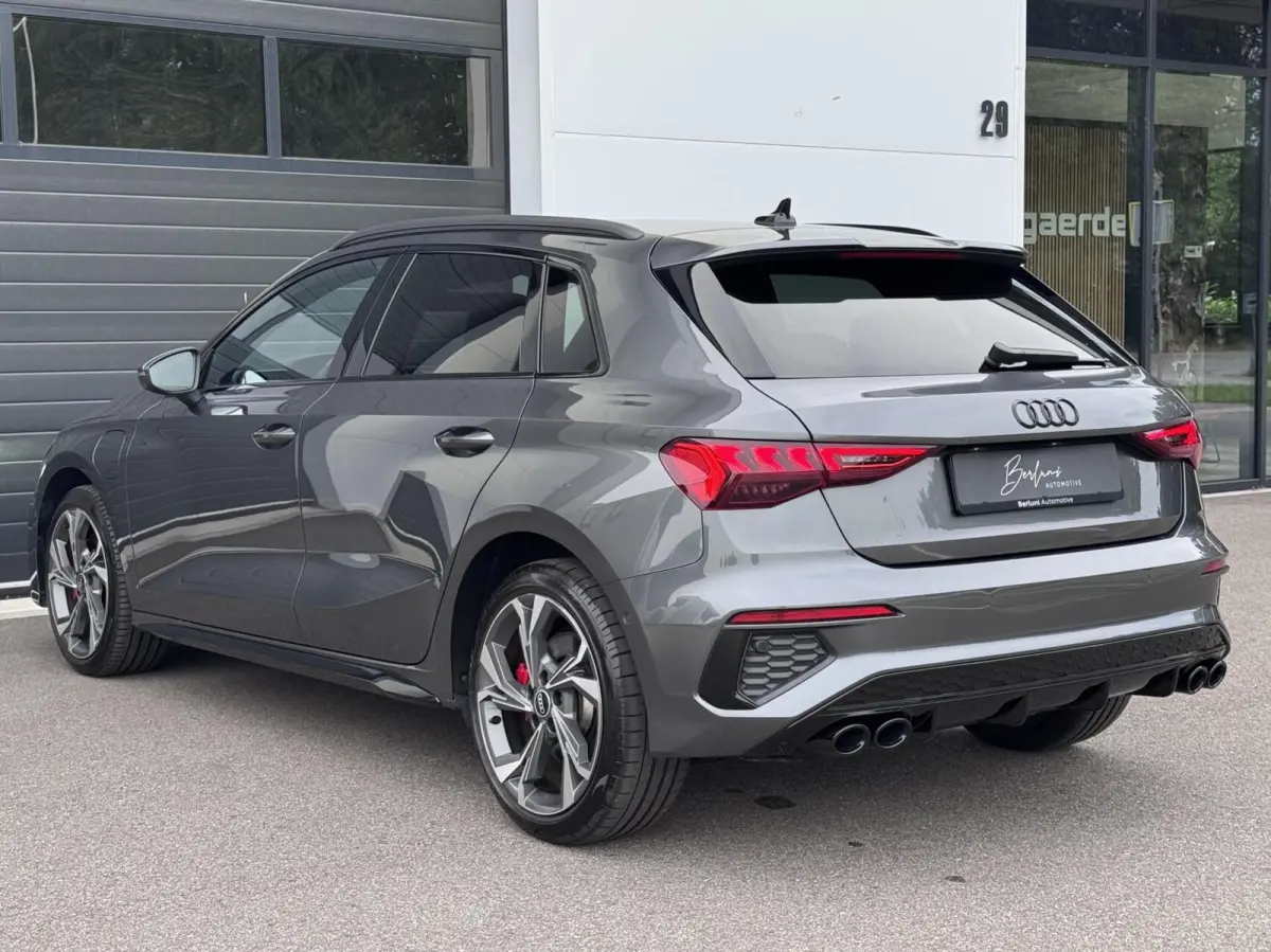 45 TFSI e S-line Competition | Dealer Ondh
