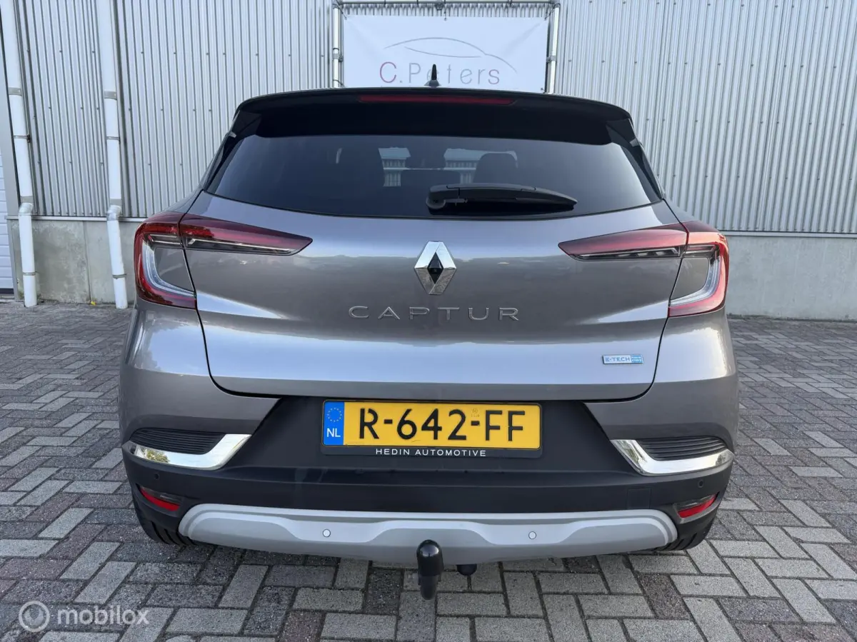 1.6 E-Tech Plug-in Hybrid 160pk Intens 2022 / Grootbeeld navi / Rondomzichcamera’s / Trekhaak / Keyless / 1e eigenaar NAP