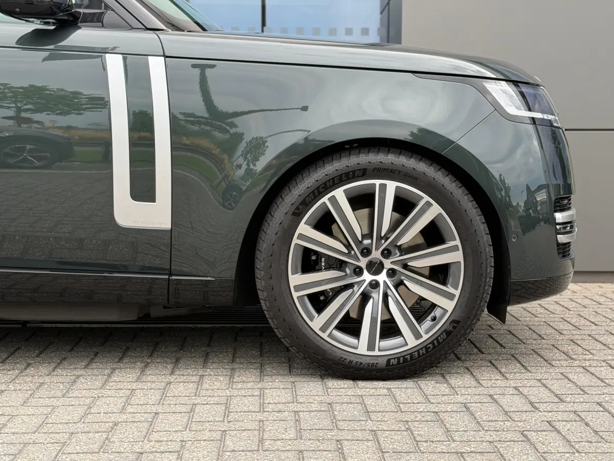 P550e Autobiography PHEV | Vierwielsturing | Lederen hemel | Koelbox | El.trekhaak | Meridian Signature