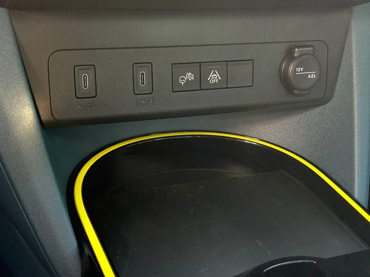 1.2 Hybrid ICON | Hoge Korting | DAB | PDC | Apple Carplay & Android Auto |