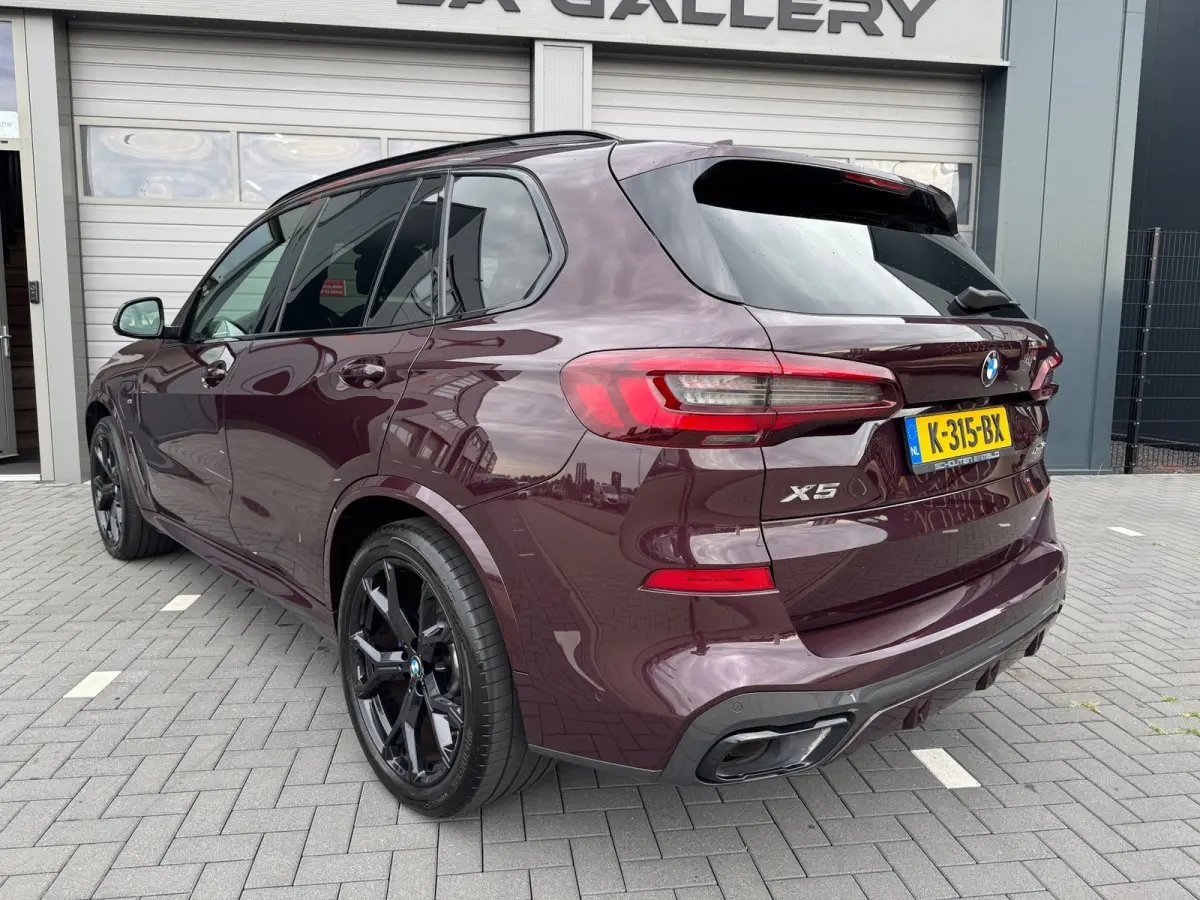 XDrive45e High Executive BOMVOL NAP Softclose Crystal