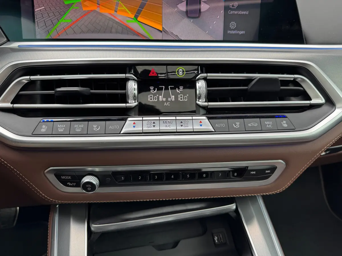 XDrive45e High Executive BOMVOL NAP Softclose Crystal