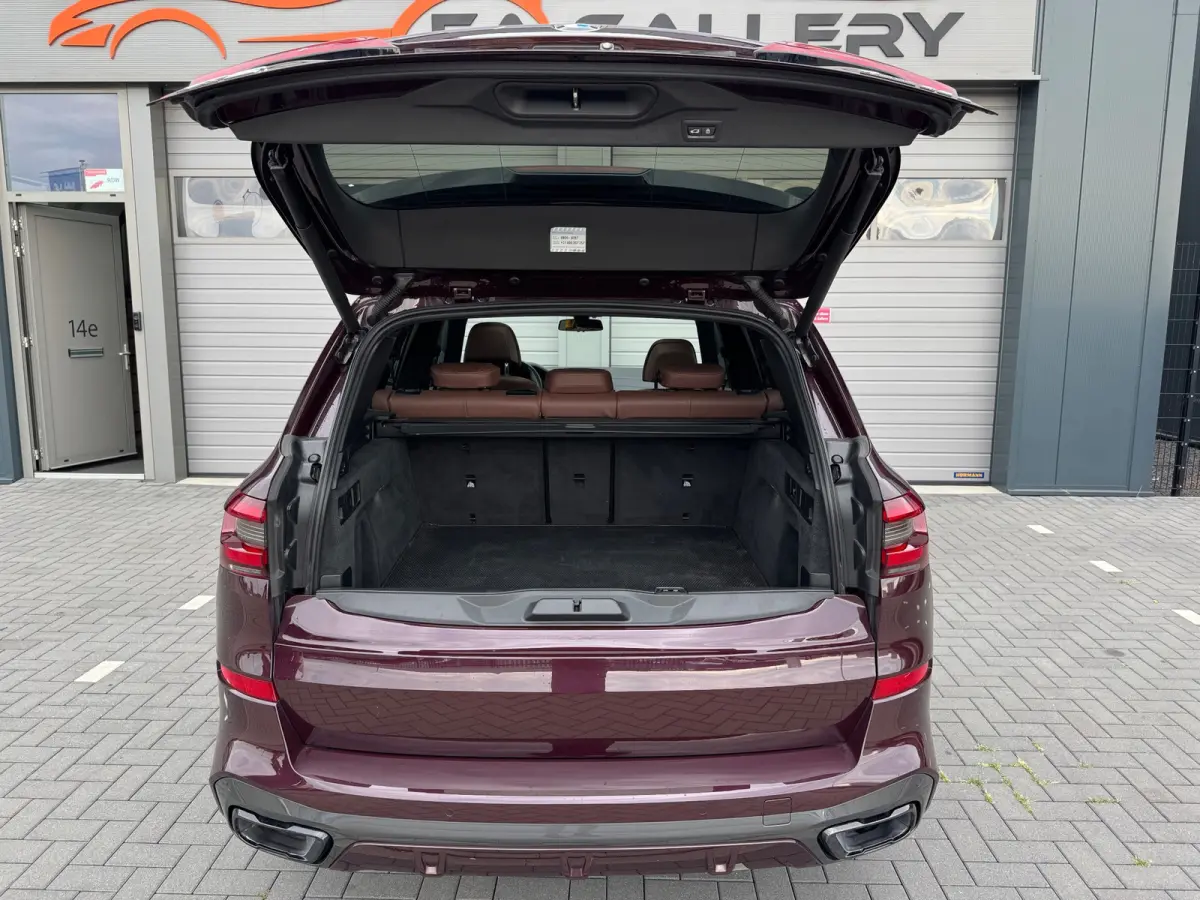 XDrive45e High Executive BOMVOL NAP Softclose Crystal
