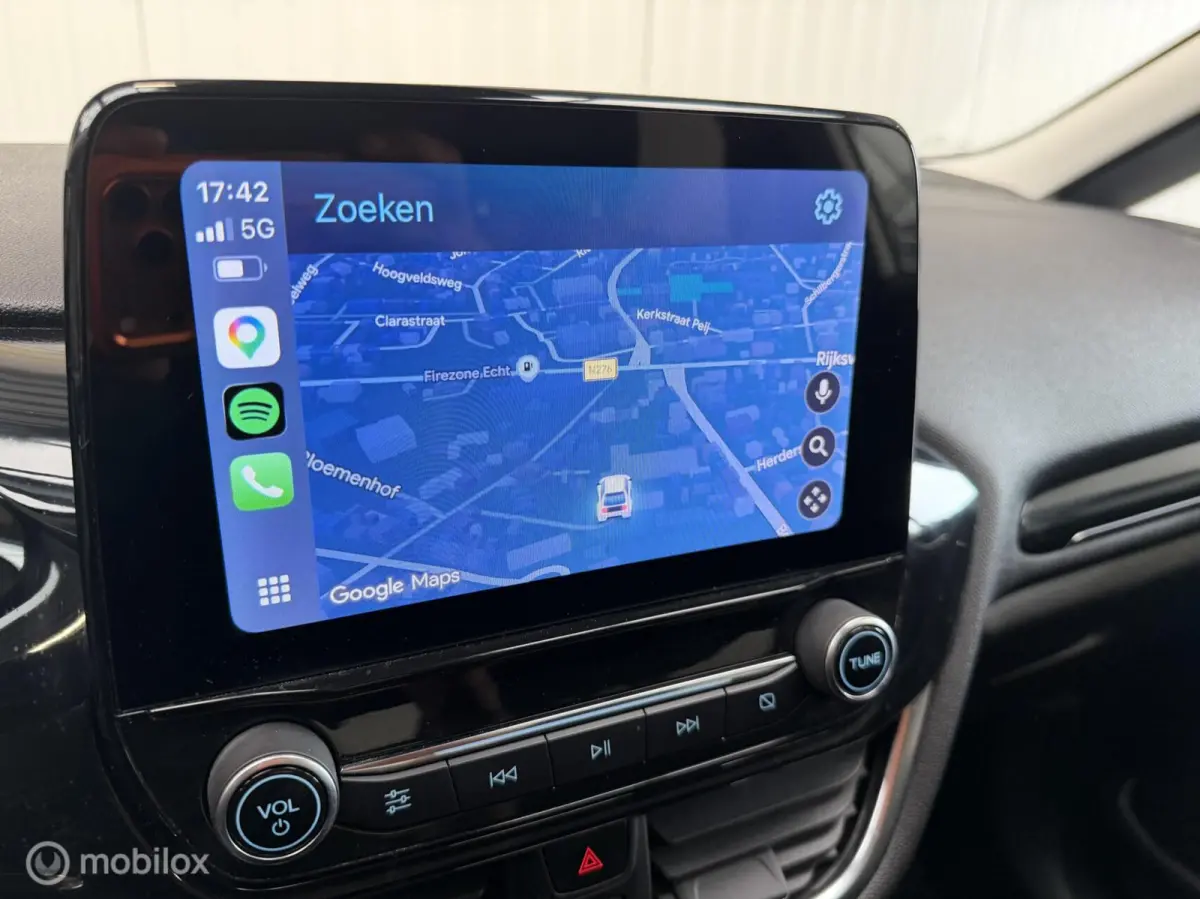 Titanium 1.5 TDCi 2019 | Navi | Park Assist |