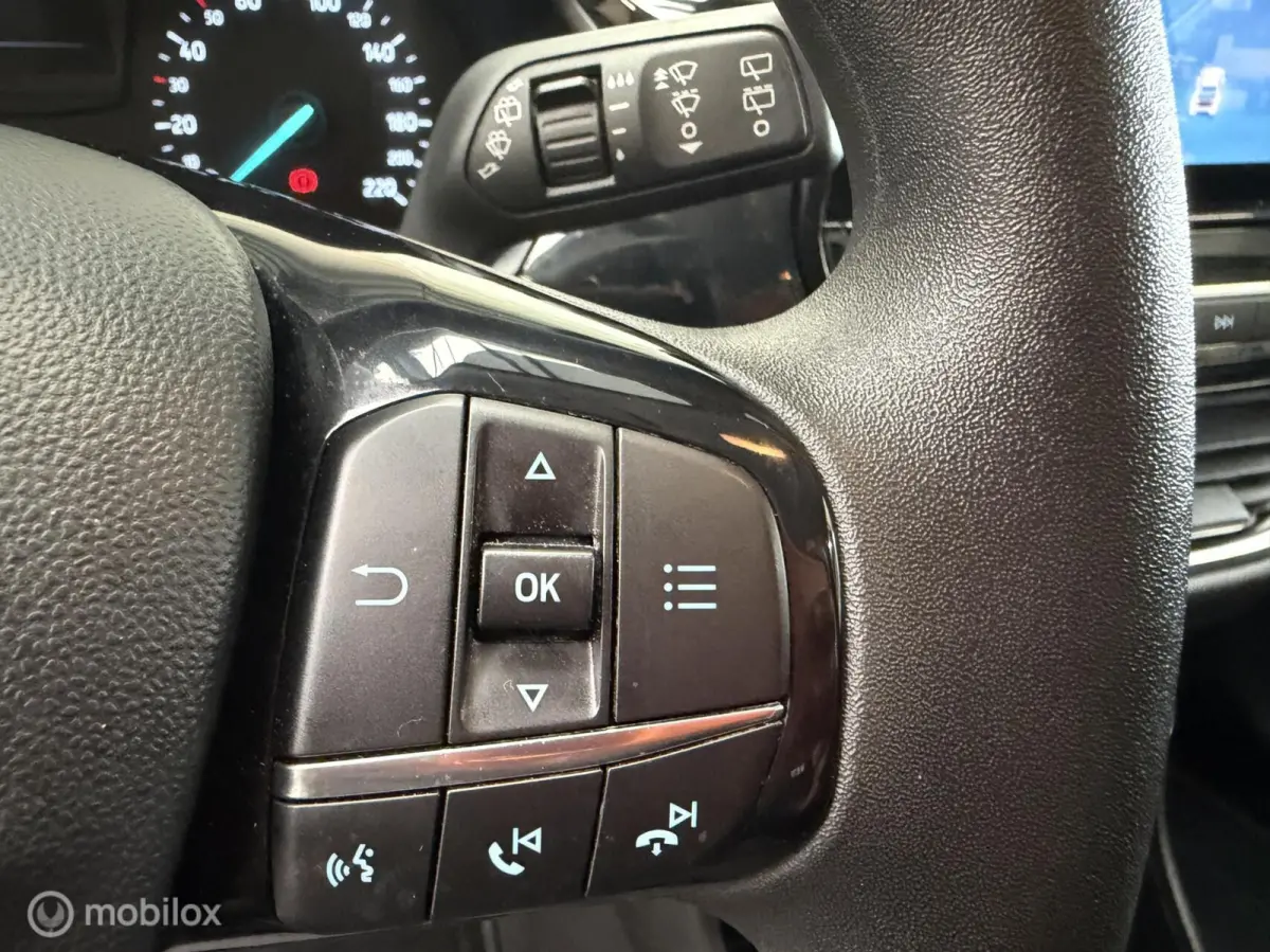 Titanium 1.5 TDCi 2019 | Navi | Park Assist |