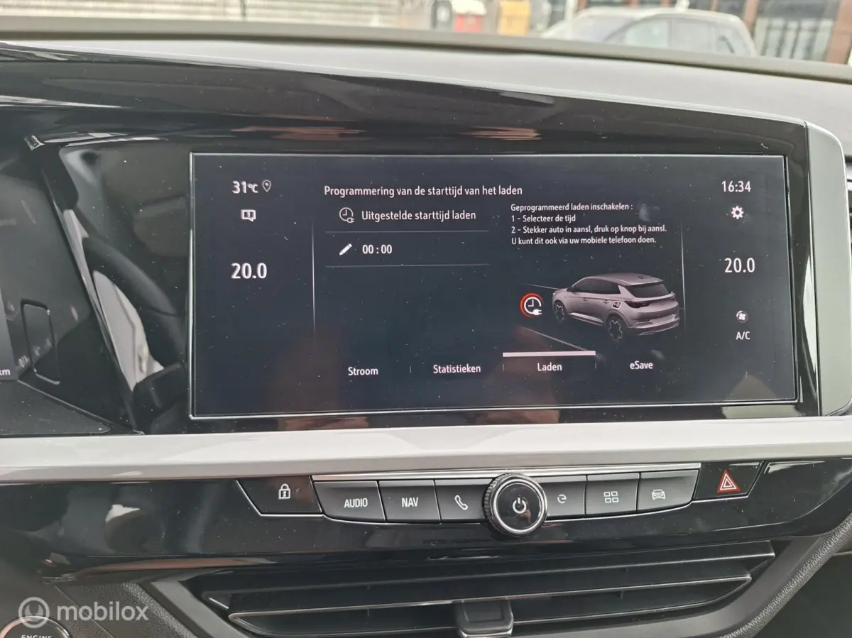 1.6 Turbo Plug-In Hybrid 4x4 GSe 300pk
