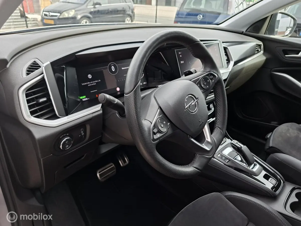 1.6 Turbo Plug-In Hybrid 4x4 GSe 300pk