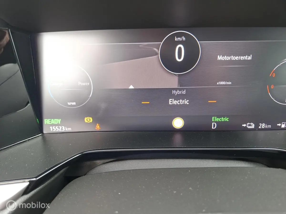 1.6 Turbo Plug-In Hybrid 4x4 GSe 300pk