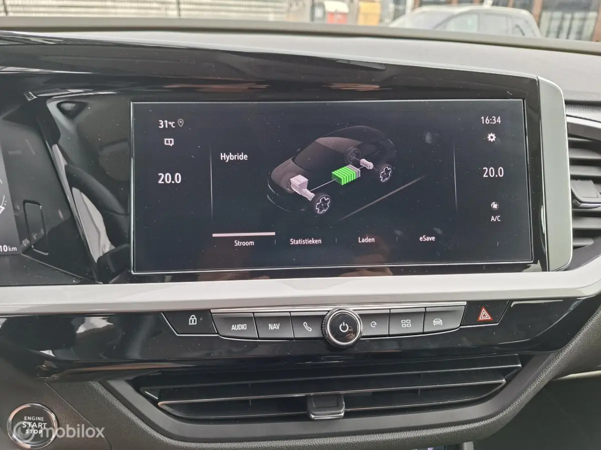 1.6 Turbo Plug-In Hybrid 4x4 GSe 300pk