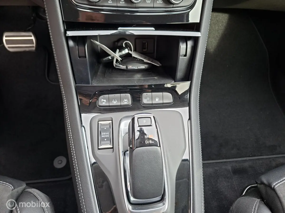 1.6 Turbo Plug-In Hybrid 4x4 GSe 300pk