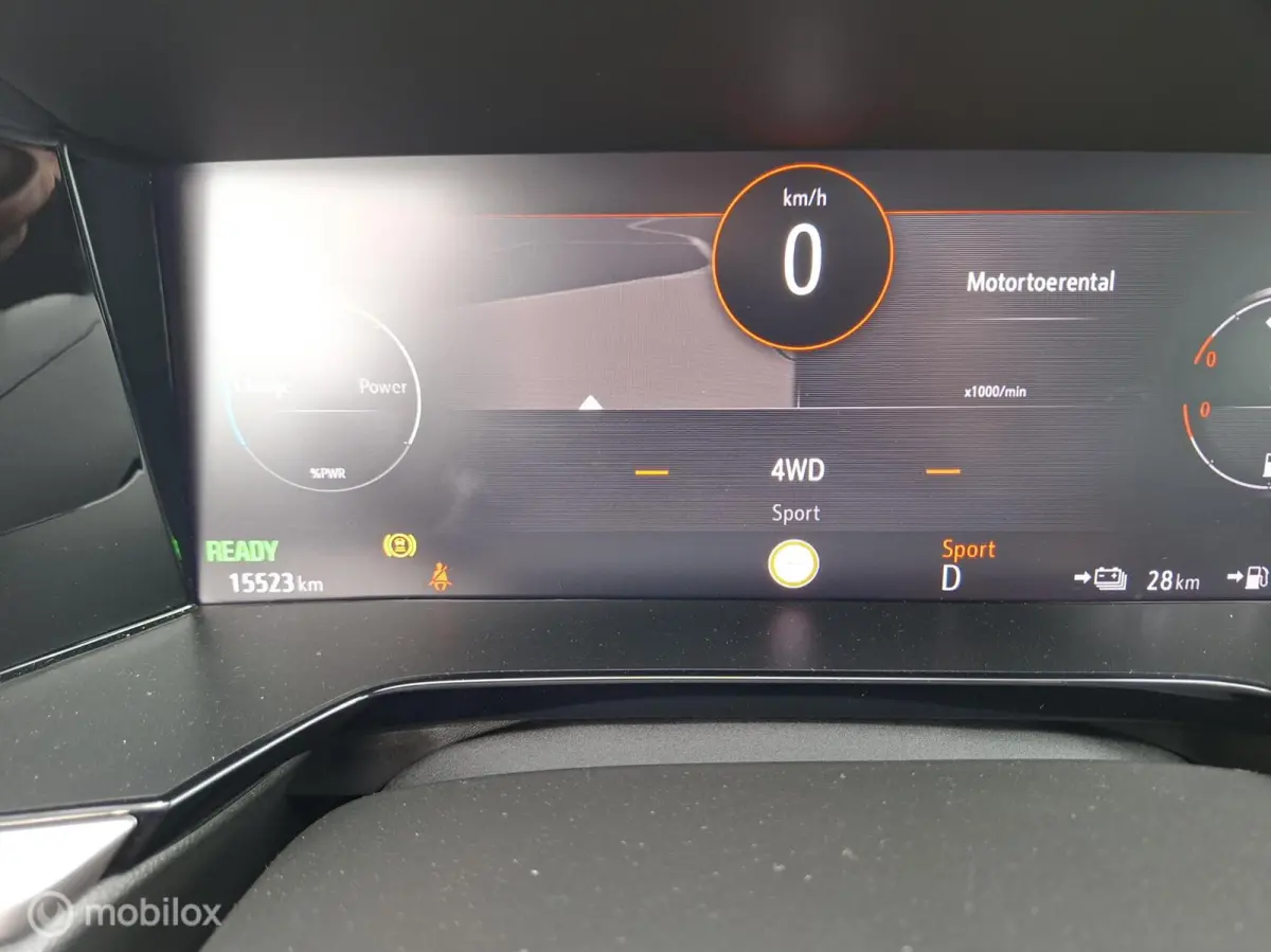 1.6 Turbo Plug-In Hybrid 4x4 GSe 300pk