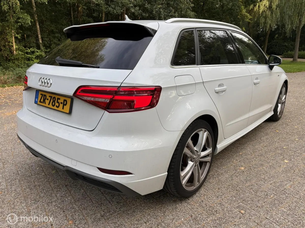 1.4 TFSI Sportback S-Line, Complete uitvoering