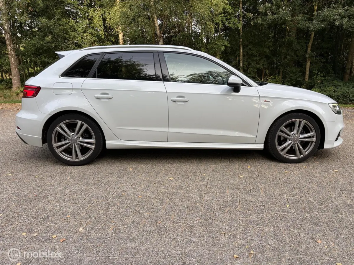 1.4 TFSI Sportback S-Line, Complete uitvoering