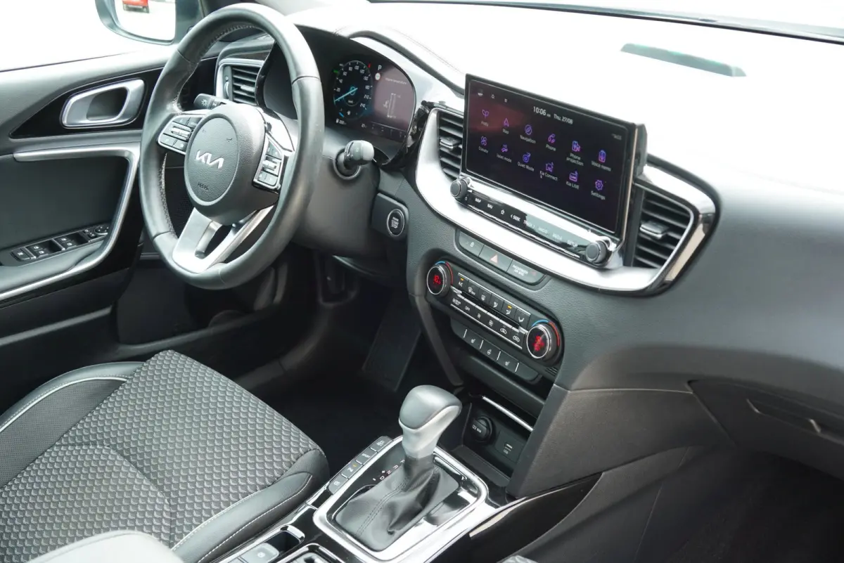 2024|1.6 GDi PHEV|DynamicPlusLine|Automaat|Keyless|CarPlay|Adaptive Cruise|Stoelverwarming|Elektrische klep|SOH98%