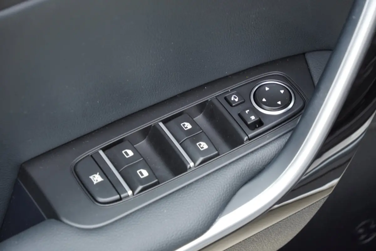 2024|1.6 GDi PHEV|DynamicPlusLine|Automaat|Keyless|CarPlay|Adaptive Cruise|Stoelverwarming|Elektrische klep|SOH98%