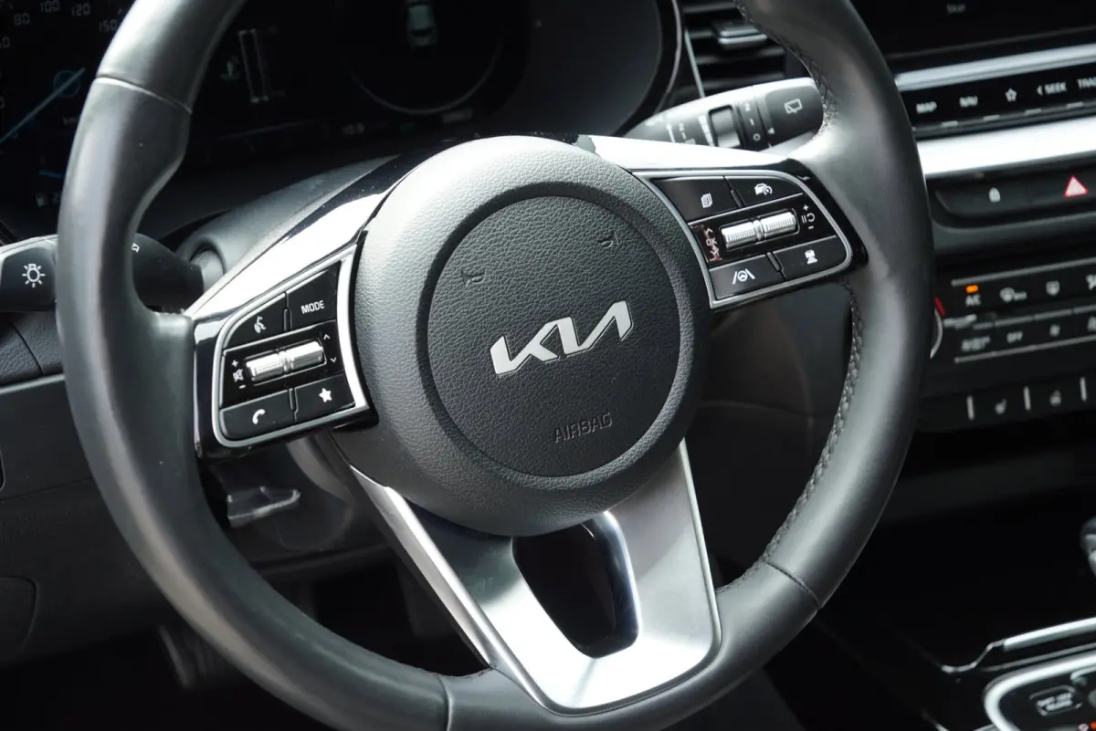 2024|1.6 GDi PHEV|DynamicPlusLine|Automaat|Keyless|CarPlay|Adaptive Cruise|Stoelverwarming|Elektrische klep|SOH98%
