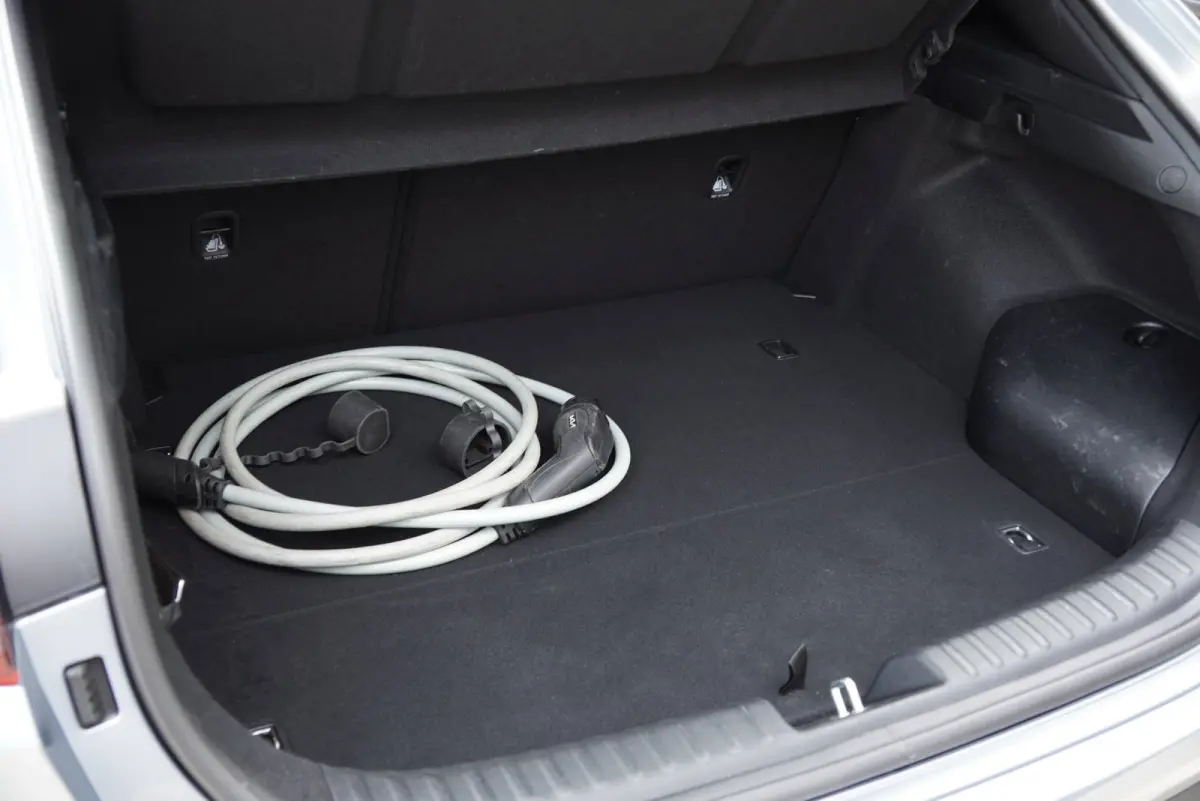 2024|1.6 GDi PHEV|DynamicPlusLine|Automaat|Keyless|CarPlay|Adaptive Cruise|Stoelverwarming|Elektrische klep|SOH98%