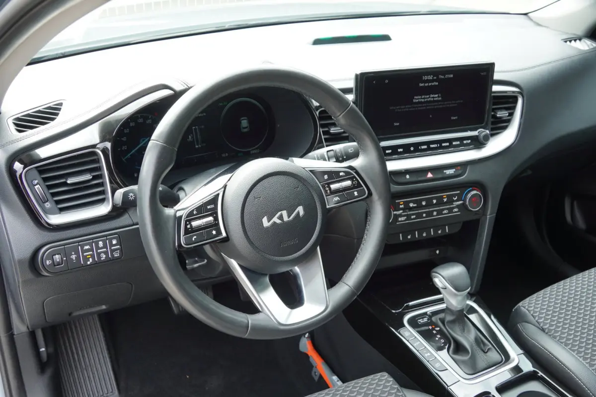 2024|1.6 GDi PHEV|DynamicPlusLine|Automaat|Keyless|CarPlay|Adaptive Cruise|Stoelverwarming|Elektrische klep|SOH98%