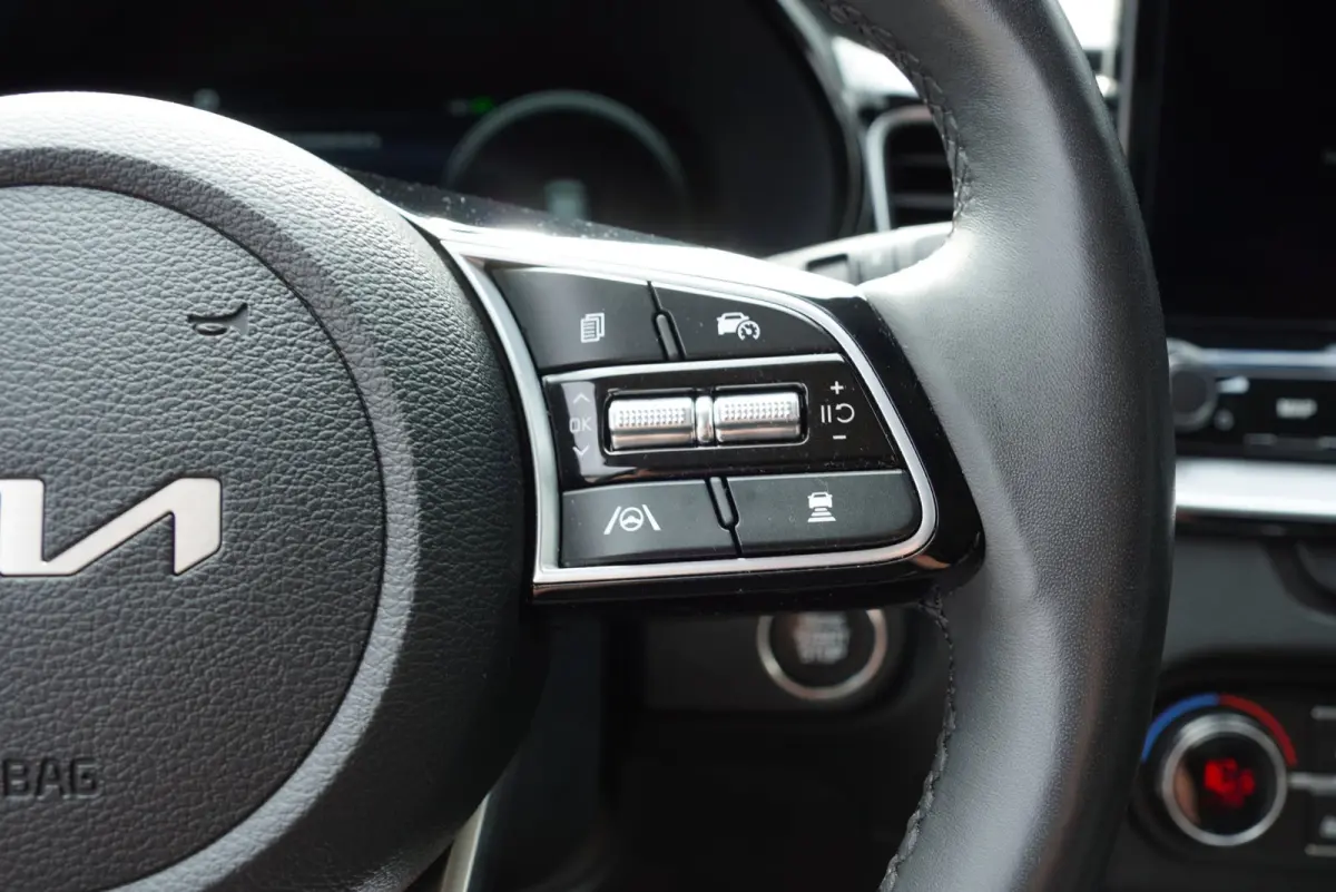 2024|1.6 GDi PHEV|DynamicPlusLine|Automaat|Keyless|CarPlay|Adaptive Cruise|Stoelverwarming|Elektrische klep|SOH98%