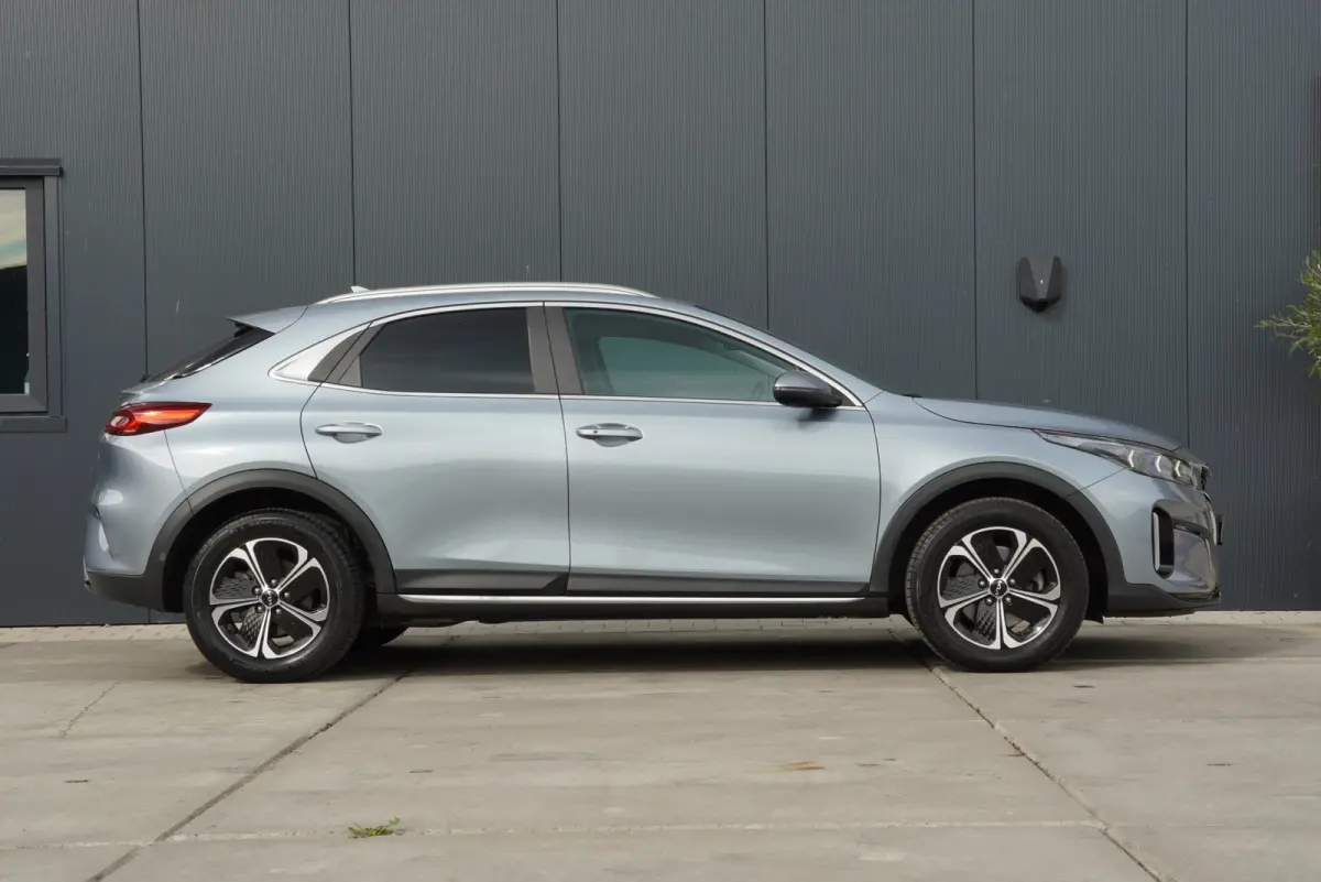 2024|1.6 GDi PHEV|DynamicPlusLine|Automaat|Keyless|CarPlay|Adaptive Cruise|Stoelverwarming|Elektrische klep|SOH98%