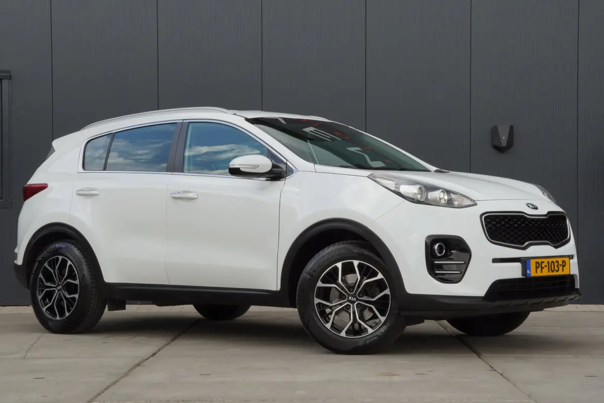 2017|1.6 GDi|DynamicLine|SUV|CarPlay|Camera|Navi|Lane Assist|Cruise|Clima
