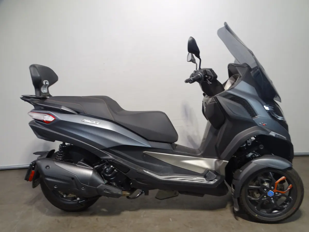 Piaggio MP3 2024 Overig Onbekend leasen
