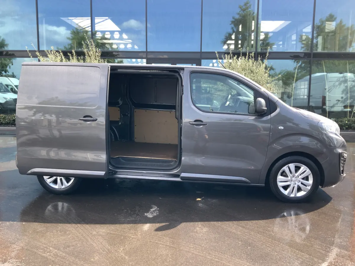 227S 2.0 BlueHDI 180 Premium Pack Automaat Airco Cruise 3 Zits Navi Euro 6